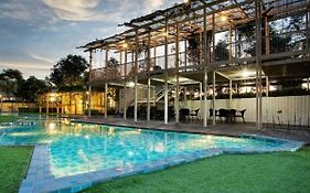Cyberjaya & Putrajaya Verdi Nature 5 Plus 2 Pax Fully Air-Con